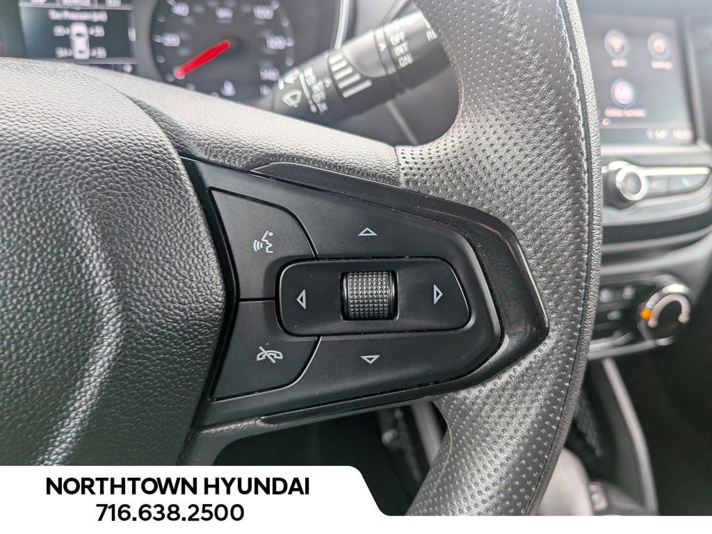 Used 2022 Chevrolet TrailBlazer LT image 23