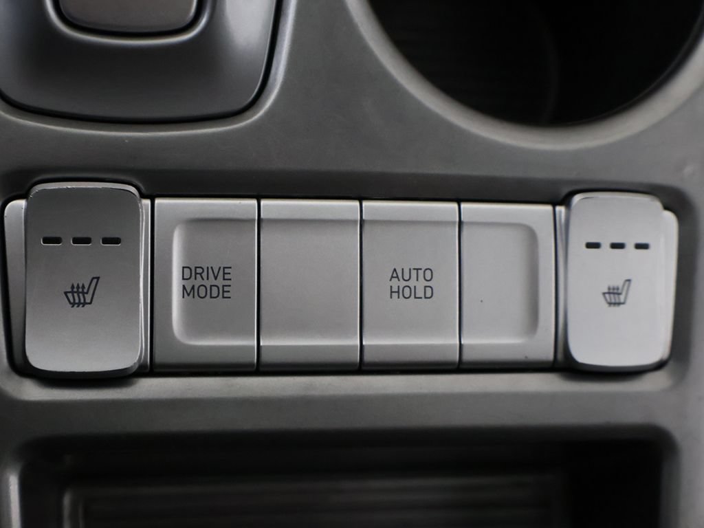 Used 2021 Hyundai Kona Limited FWD image 52
