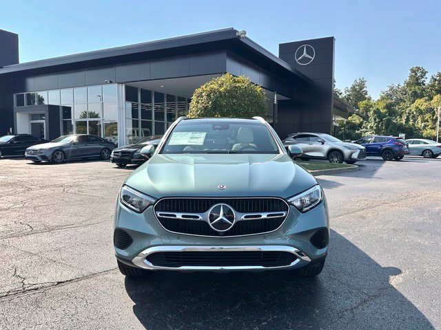 New 2027 Mercedes-Benz GLC 300 4MATIC image 3