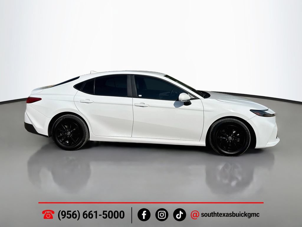 Used 2025 Toyota Camry LE w/ Convenience Package FWD image 9