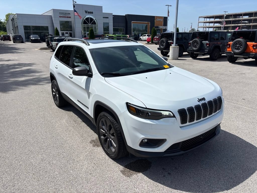 Used 2021 Jeep Cherokee Latitude Lux 80th Anniv w/ Quick Order Package 2YU 80th FWD image 7