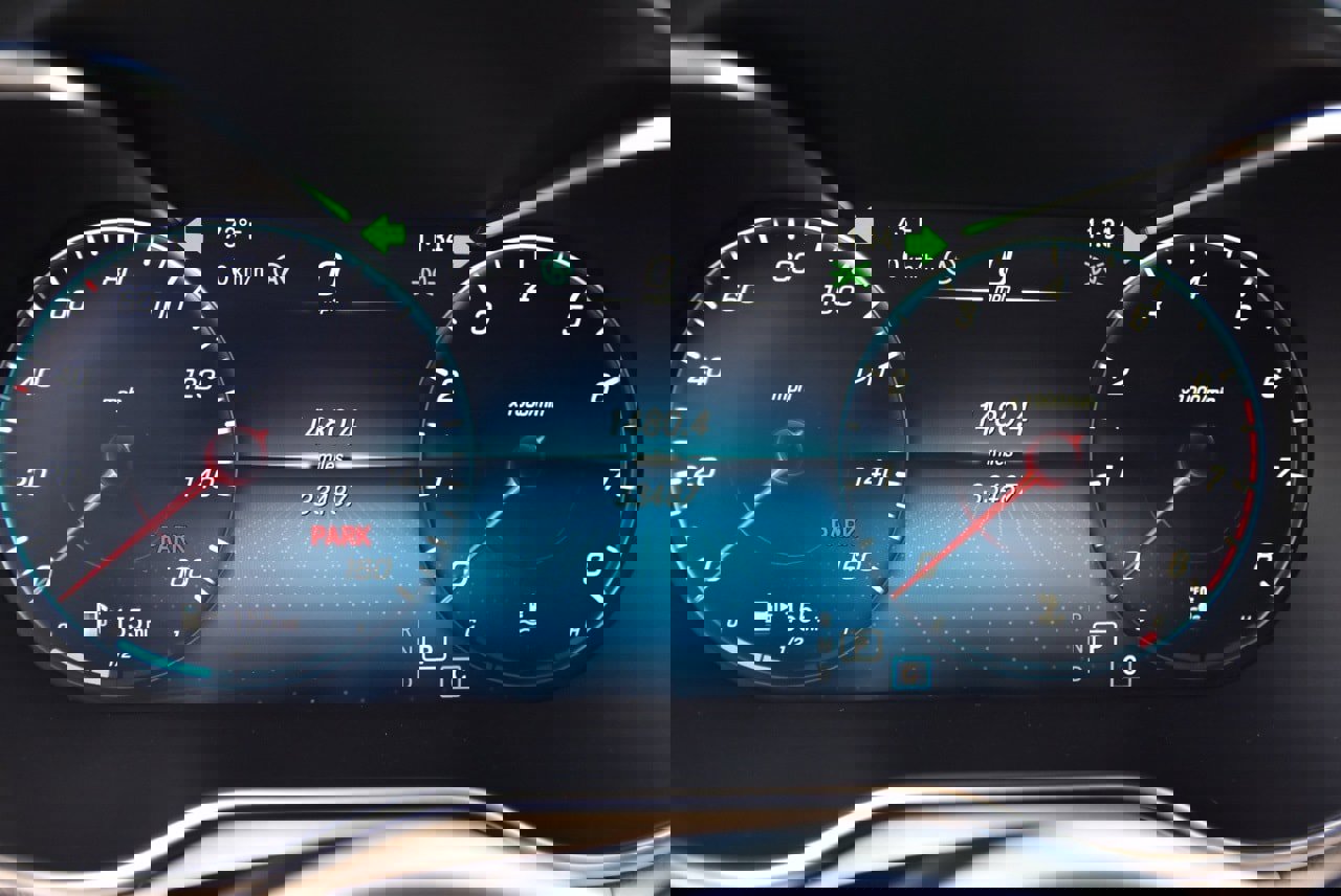 Used 2022 Mercedes-Benz GLC 300 image 25