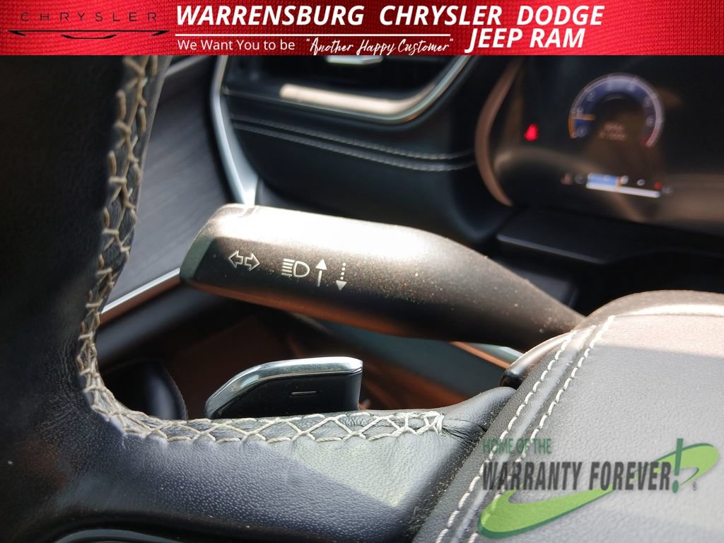 Used 2021 Jeep Grand Cherokee L Overland w/ Advanced Protech Group III AWD/4WD image 19