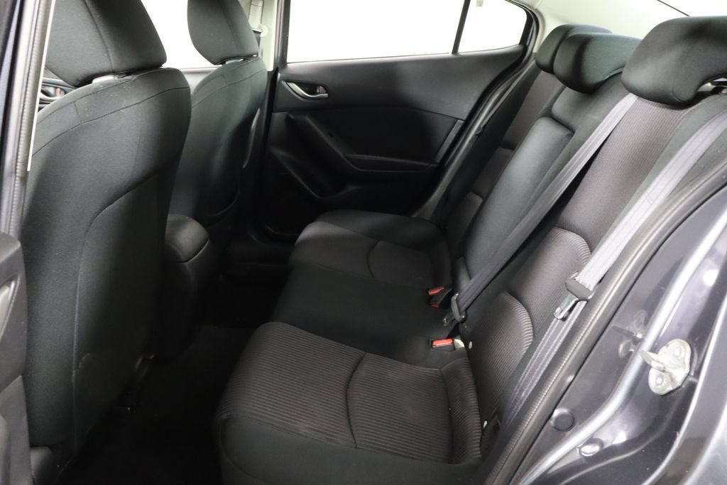 Used 2015 MAZDA MAZDA3 i Touring FWD image 16