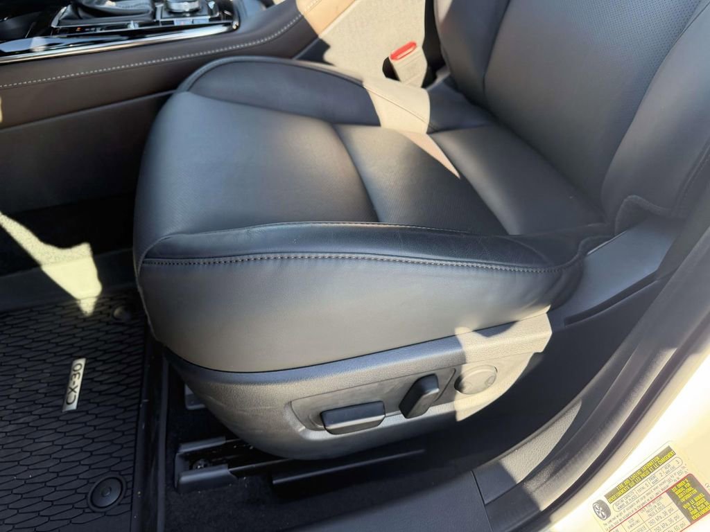 Used 2025 MAZDA CX-30 2.5 Turbo w/ Premium Plus Pkg image 18