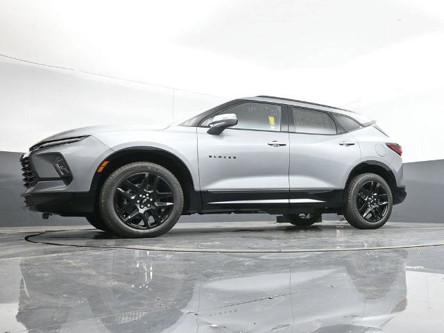 New 2025 Chevrolet Blazer RS w/ Driver Confidence II Package image 10