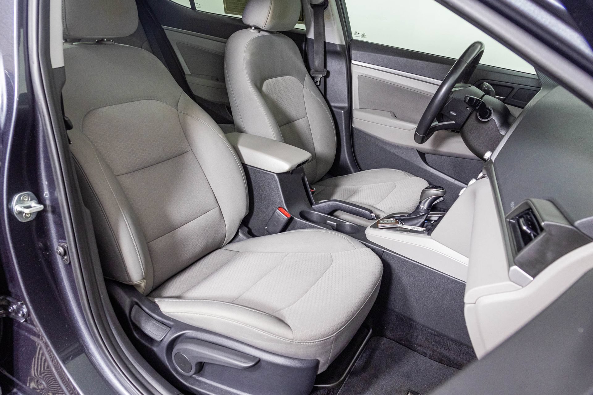 Used 2020 Hyundai Elantra Value Edition FWD image 43