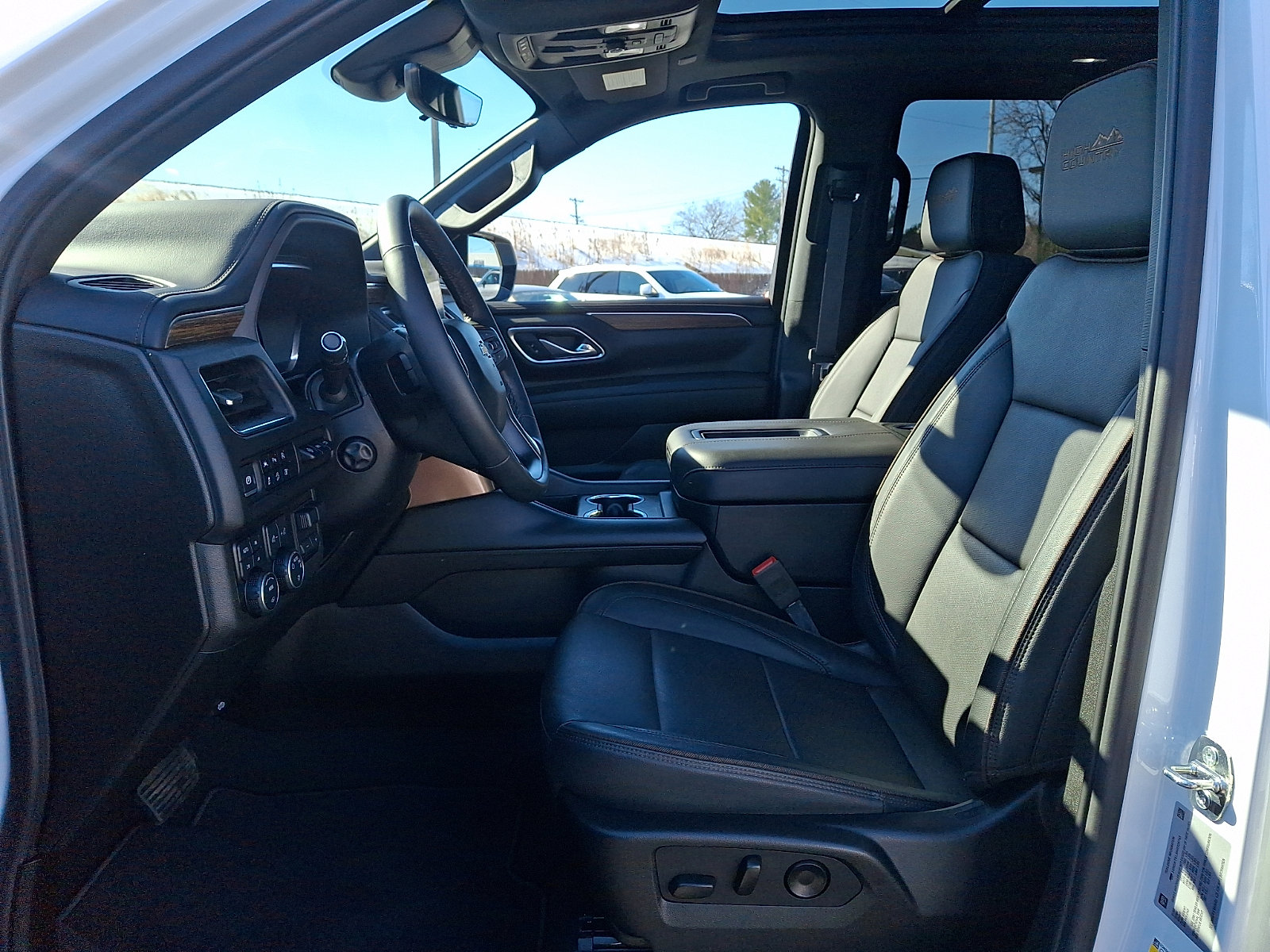 Certified 2024 Chevrolet Tahoe High Country image 13