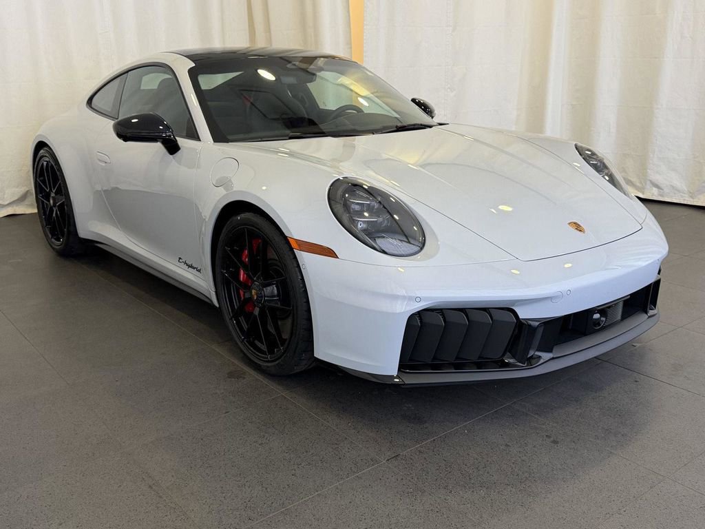 New 2026 Porsche 911 Carrera GTS RWD image 7