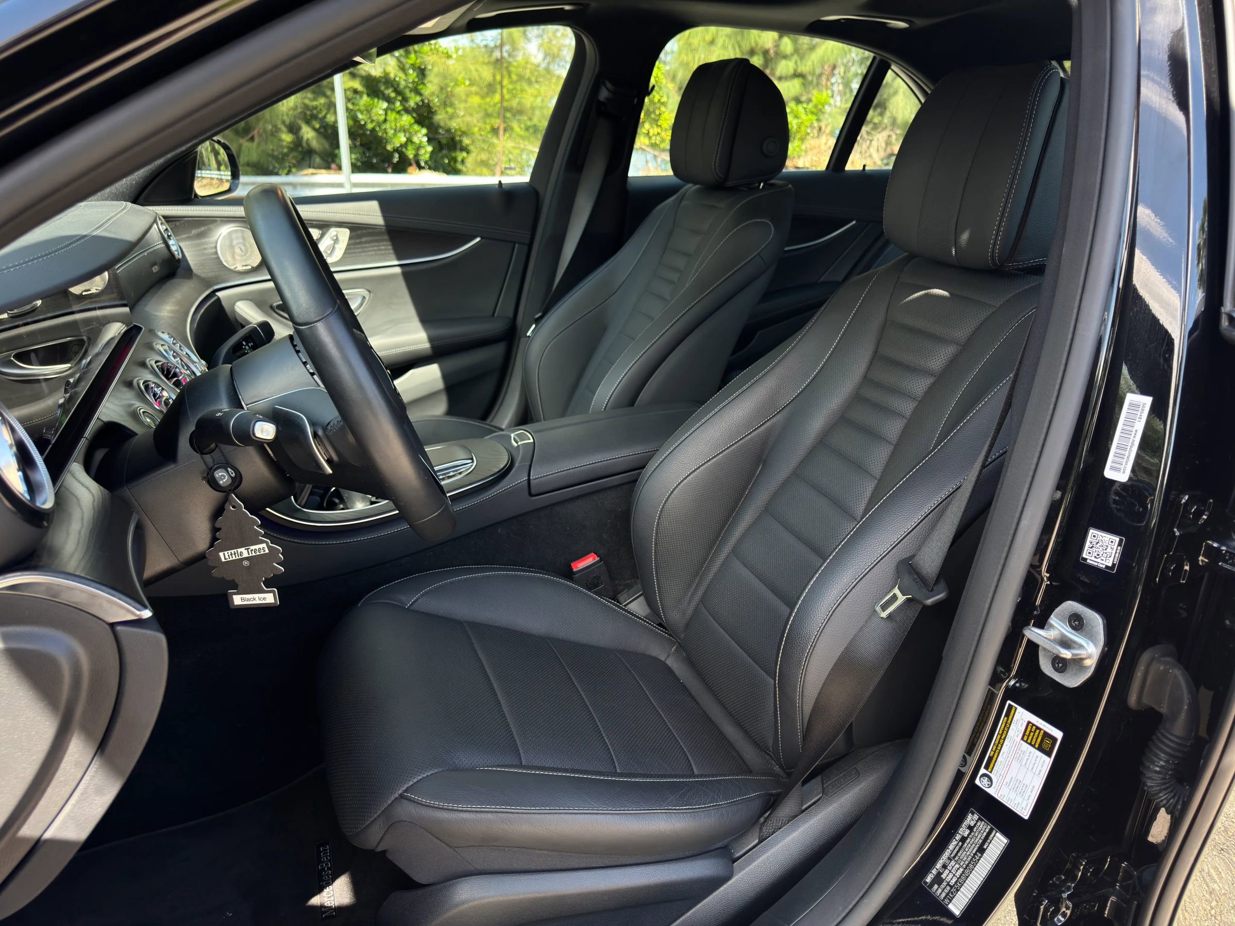 Used 2022 Mercedes-Benz E 450 4MATIC Sedan image 11