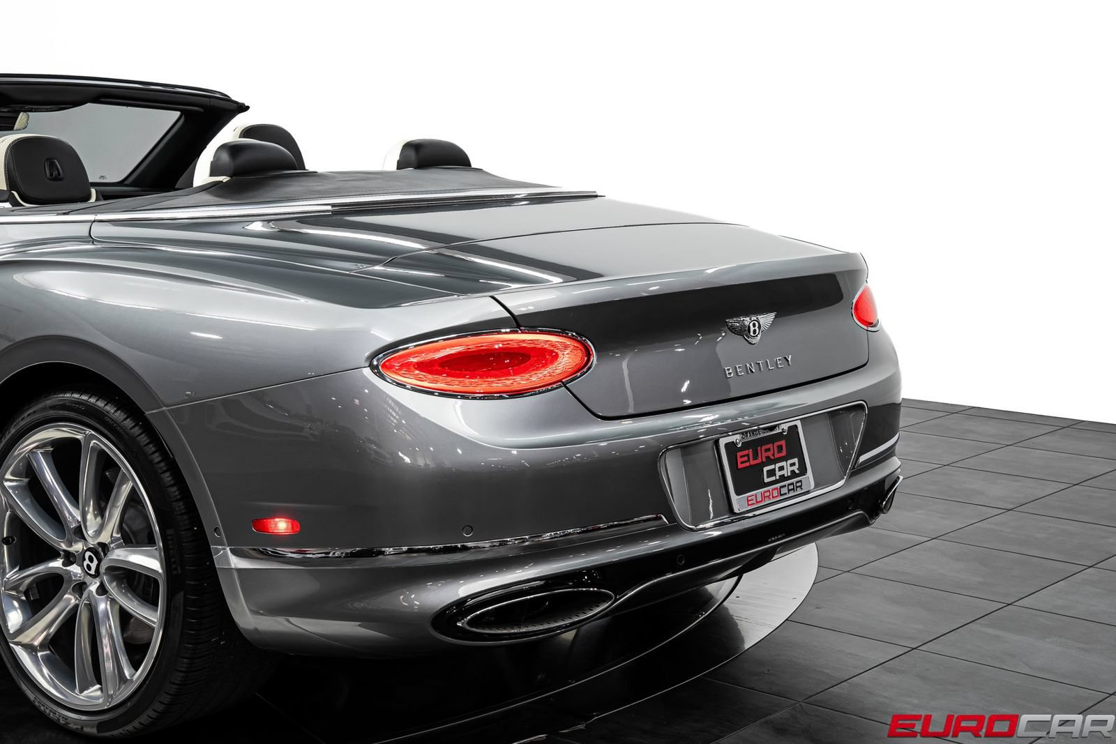 Used 2021 Bentley Continental GT Mulliner AWD/4WD image 17