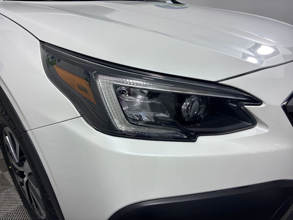 Certified 2022 Subaru Outback Premium image 4