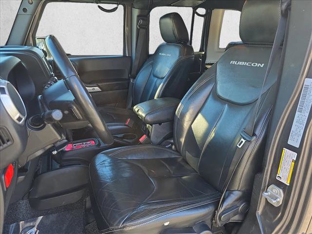 Used 2016 Jeep Wrangler Unlimited Rubicon AWD/4WD image 15