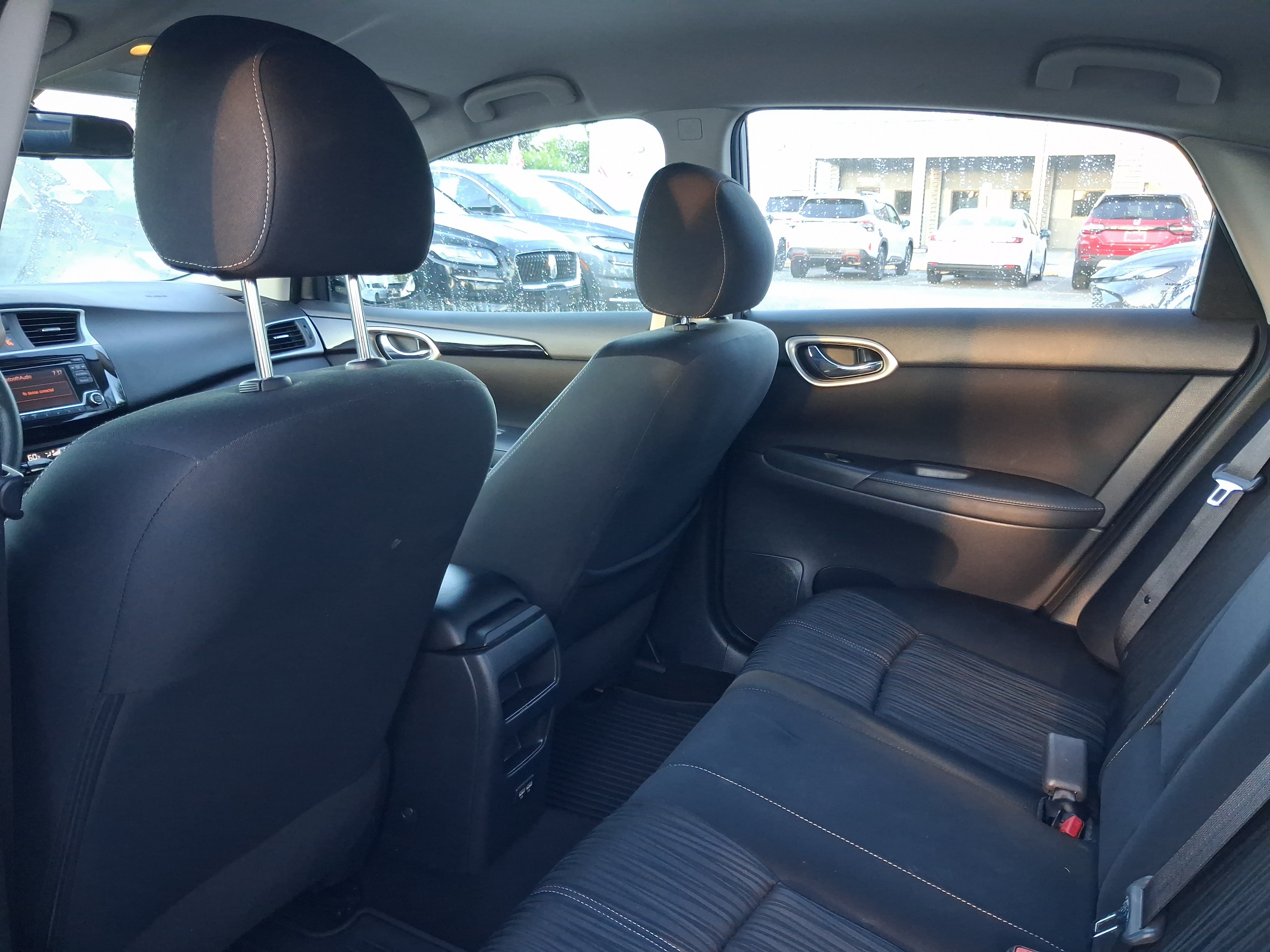 Used 2018 Nissan Sentra SV FWD image 5