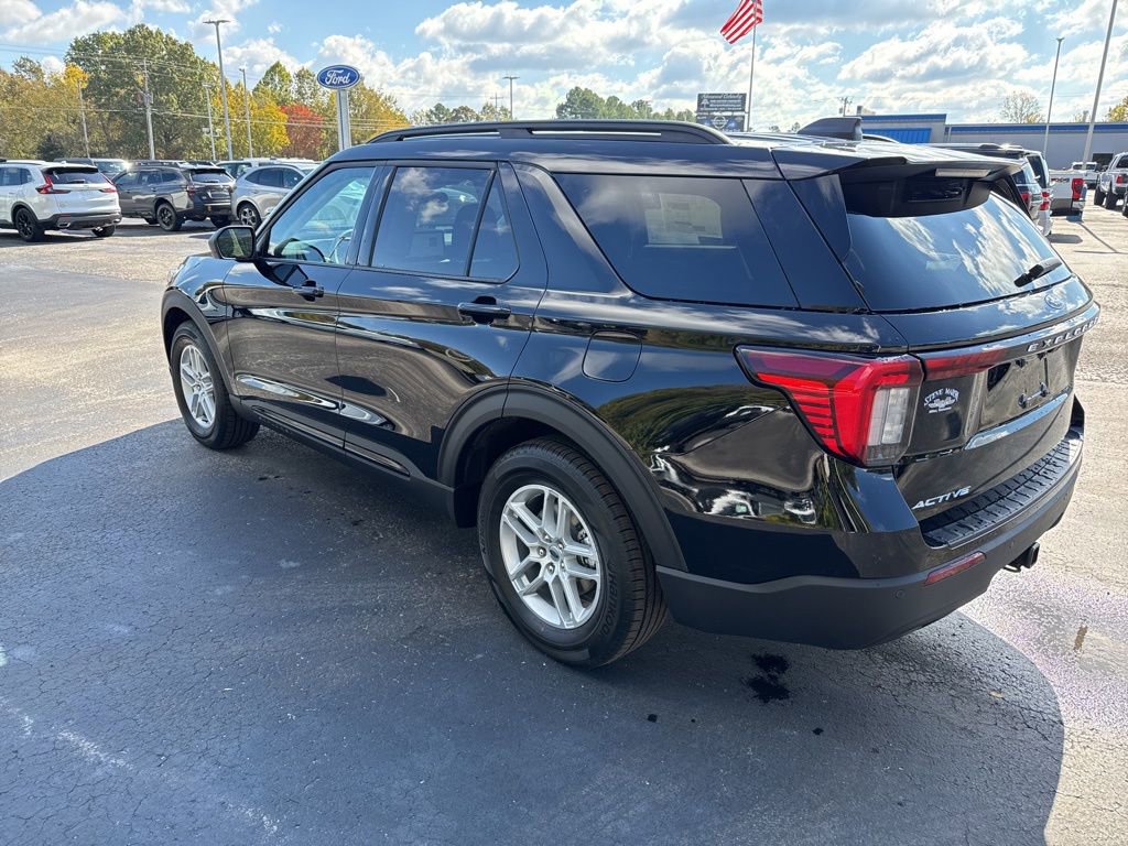New 2026 Ford Explorer Active image 5