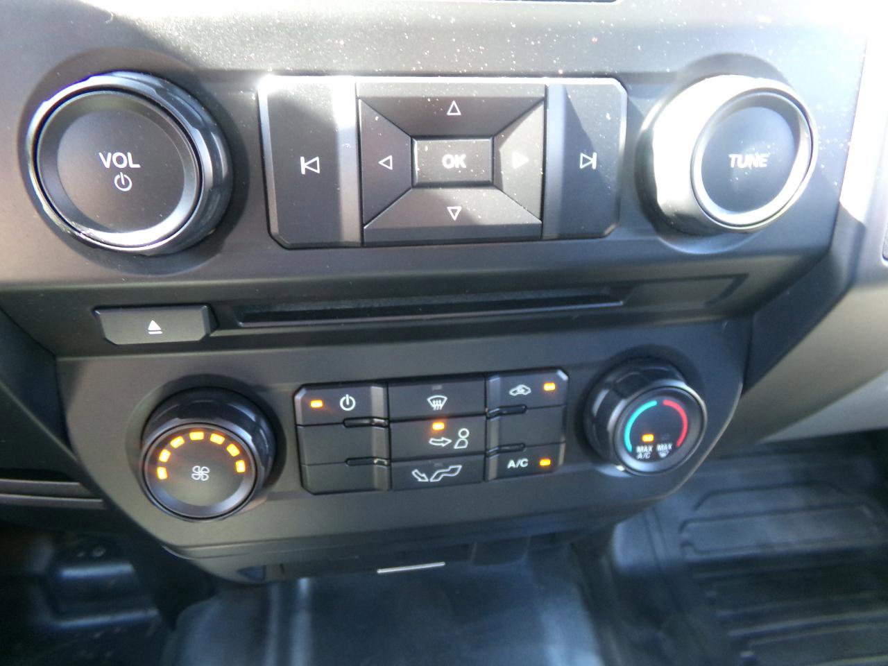 Used 2017 Ford F150 XL w/ Equipment Group 101A Mid RWD image 25