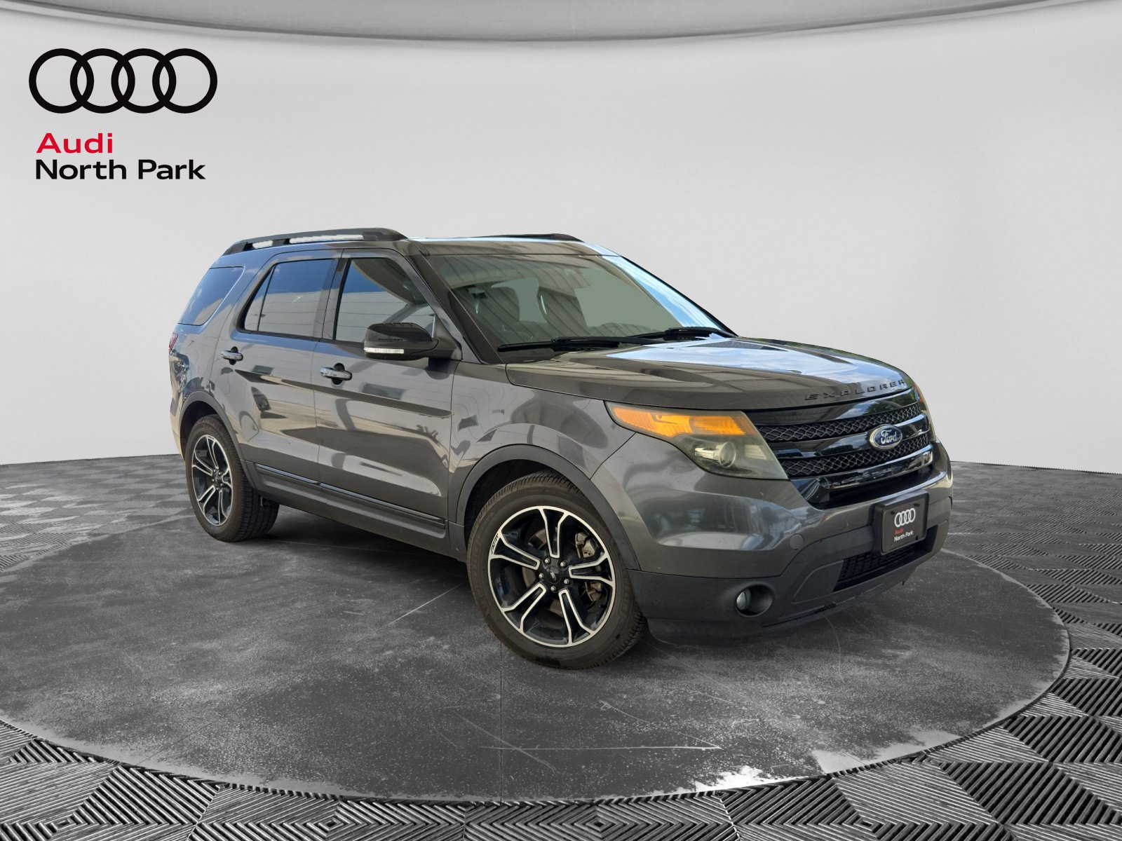Used 2015 Ford Explorer Sport w/ Equipment Group 401A AWD/4WD image 7