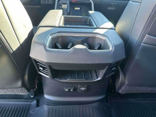 Used 2022 Toyota Tundra Limited w/ Power Package AWD/4WD image 13