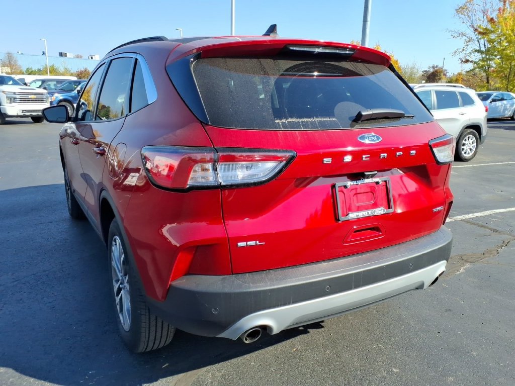 Used 2022 Ford Escape SEL AWD/4WD image 6