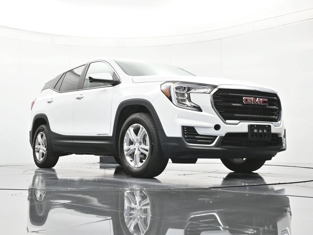 Used 2024 GMC Terrain SLE AWD/4WD image 37