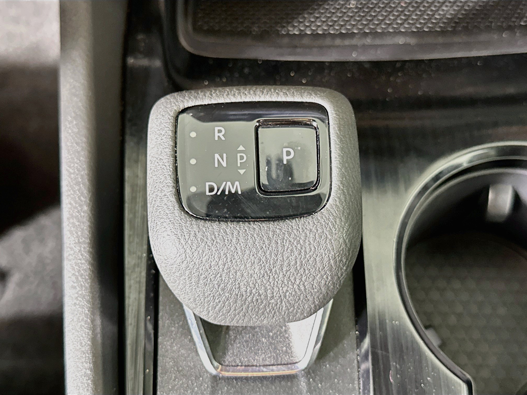 Used 2023 Nissan Rogue SV FWD image 24
