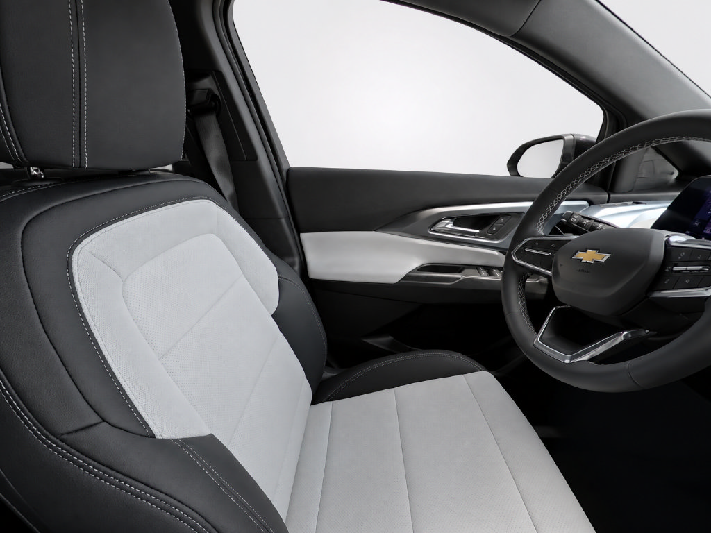 New 2026 Chevrolet Equinox EV LT AWD/4WD image 10