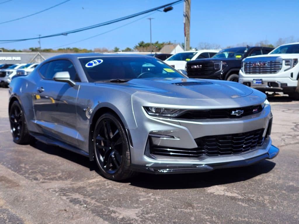 Used 2023 Chevrolet Camaro SS RWD image 7