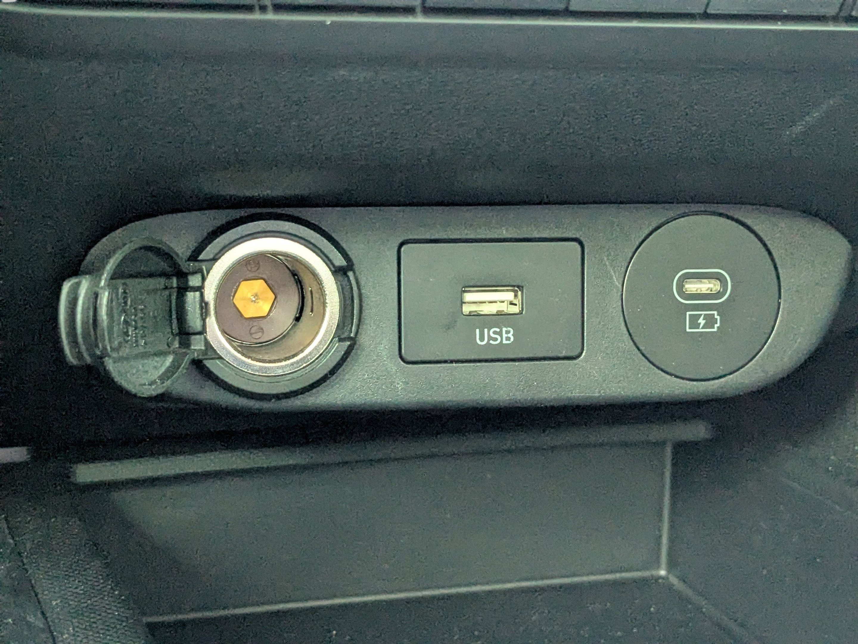 Used 2024 Hyundai Elantra SE FWD image 57