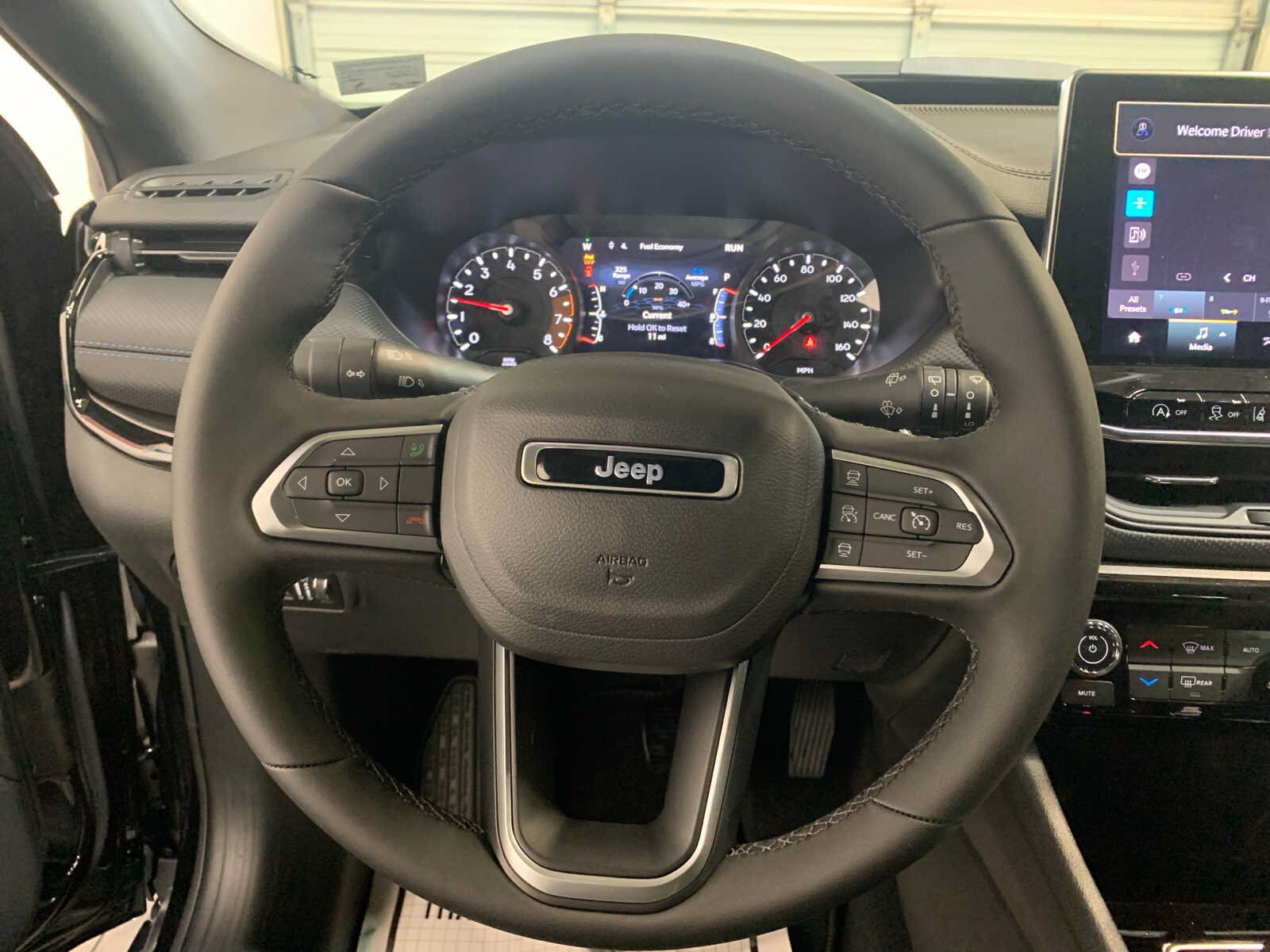 New 2026 Jeep Compass Limited AWD/4WD image 15