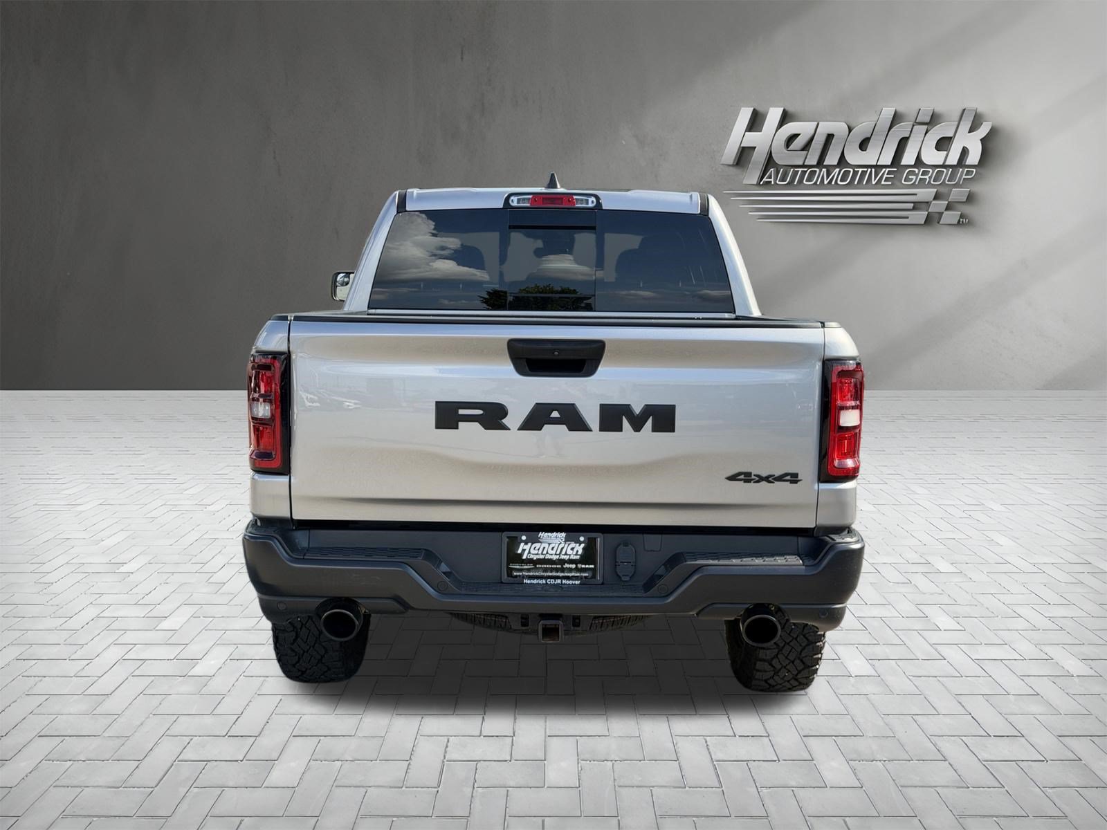 Used 2025 RAM 1500 Warlock AWD/4WD image 9