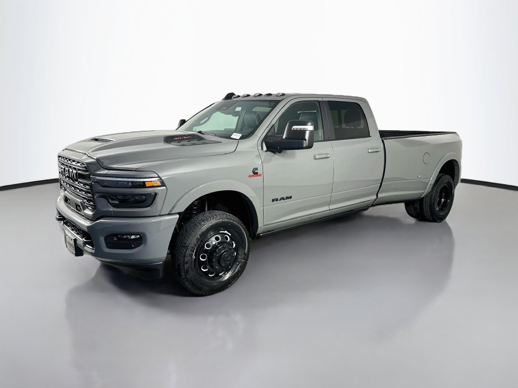 New 2026 RAM 3500 Limited AWD/4WD image 3