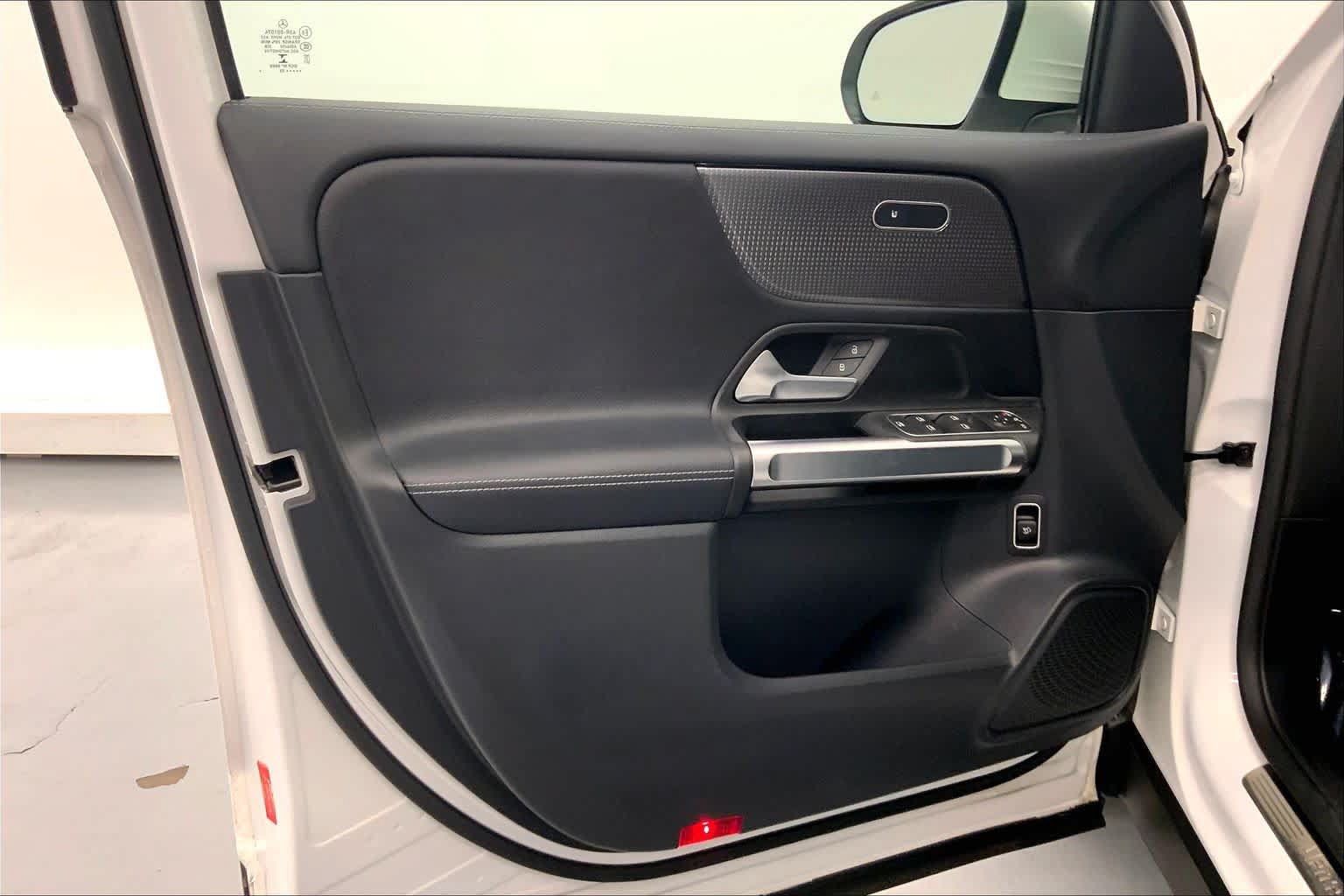Certified 2022 Mercedes-Benz GLB 250 image 19