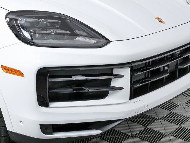 New 2026 Porsche Cayenne S AWD/4WD image 38