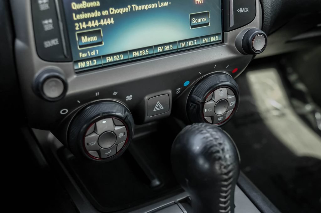 Used 2015 Chevrolet Camaro LT RWD image 26