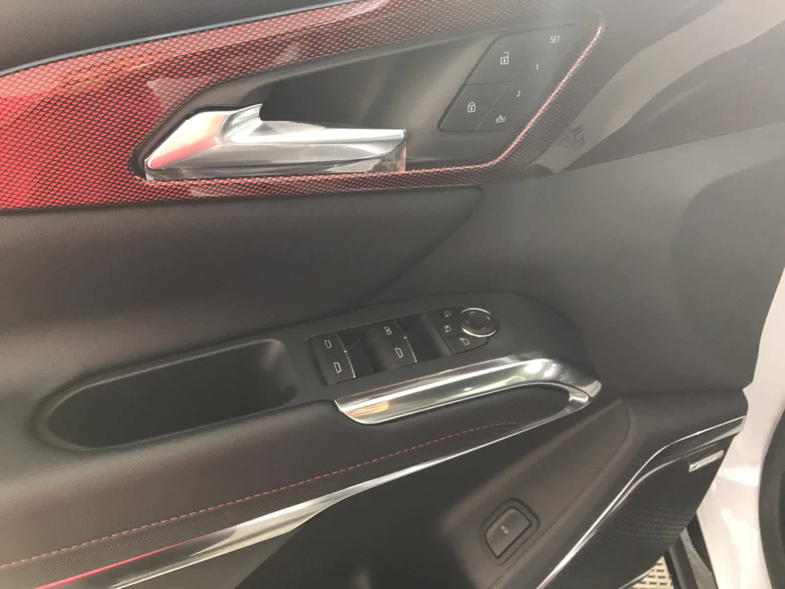 New 2026 Chevrolet Traverse RS w/ LPO, Floor Liner Package image 7