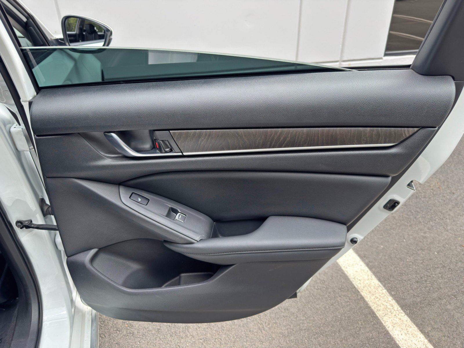Used 2022 Honda Accord Touring image 44