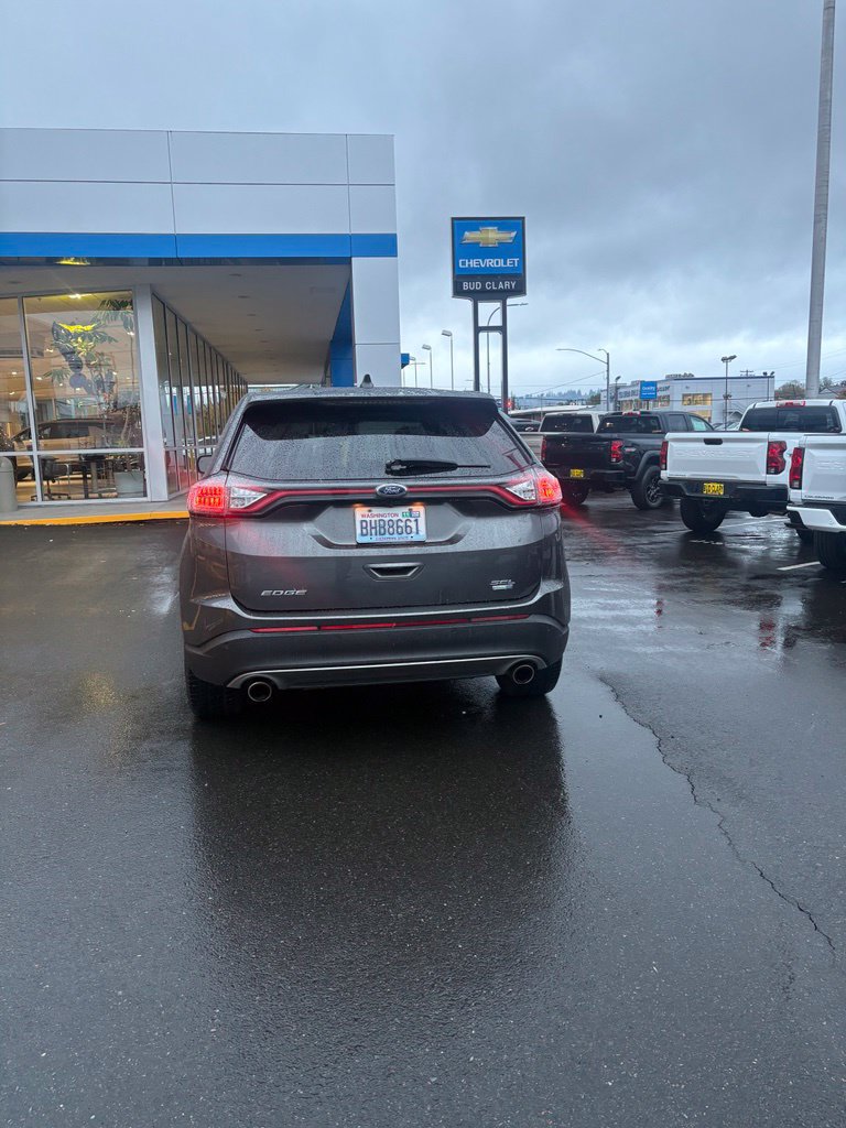 Used 2017 Ford Edge SEL w/ Equipment Group 201A AWD/4WD image 7