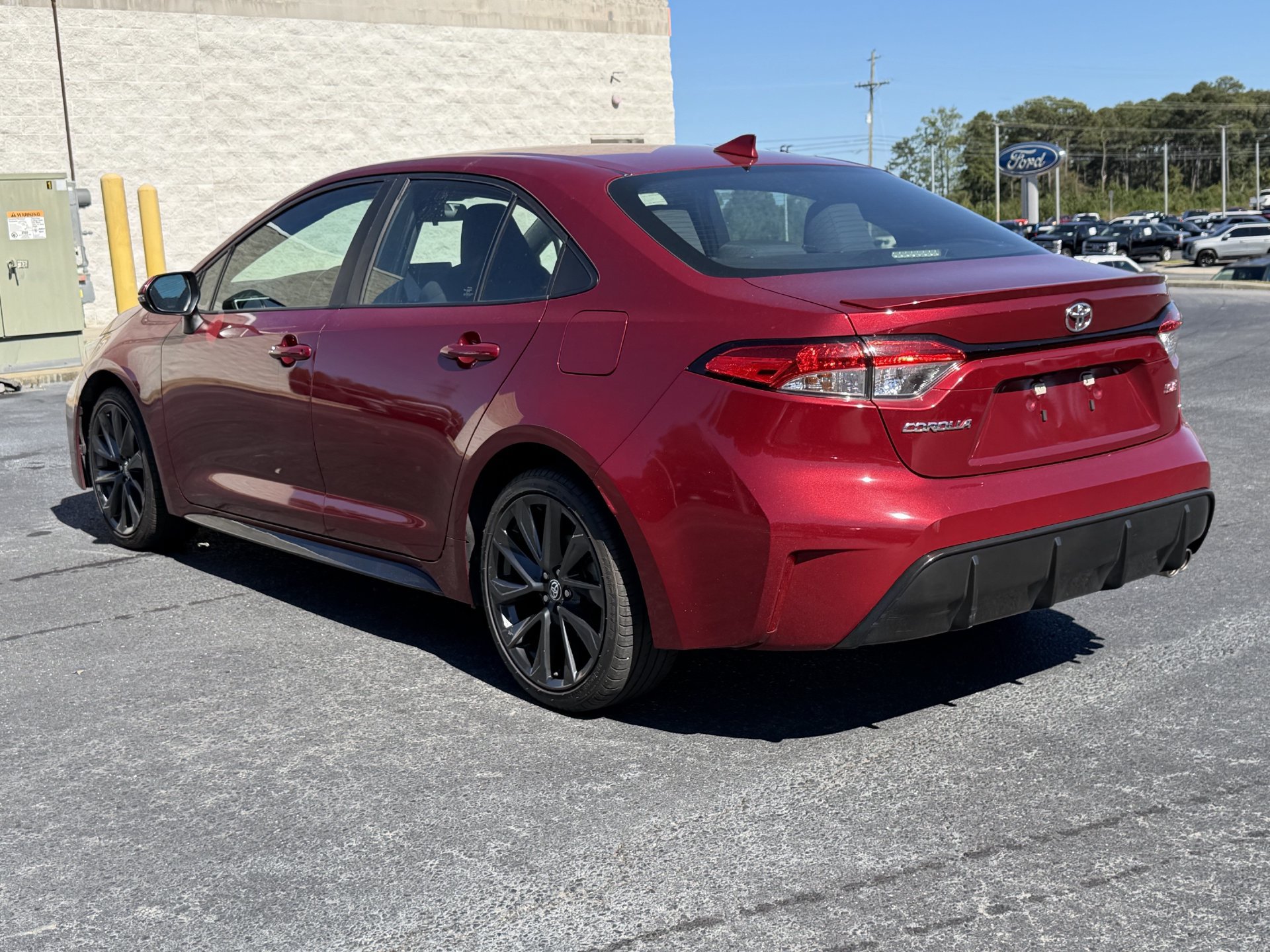 Used 2024 Toyota Corolla SE FWD image 17