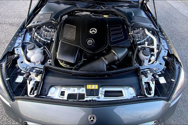 Used 2025 Mercedes-Benz C 300 4MATIC Sedan image 26