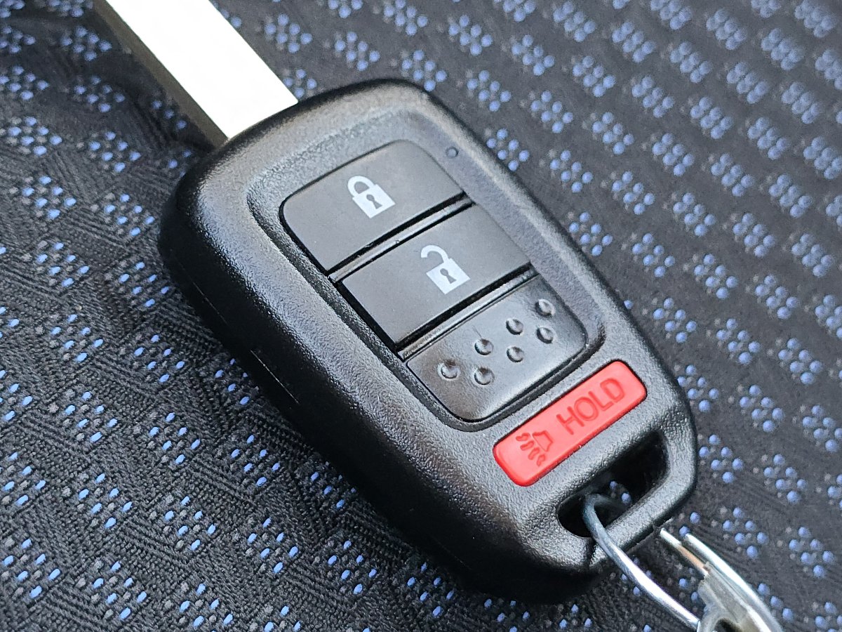 Used 2019 Honda Fit LX image 32