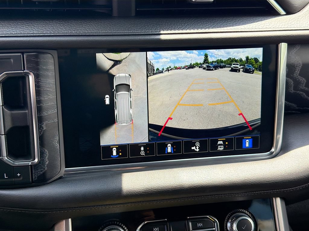 Used 2023 GMC Yukon Denali AWD/4WD image 36