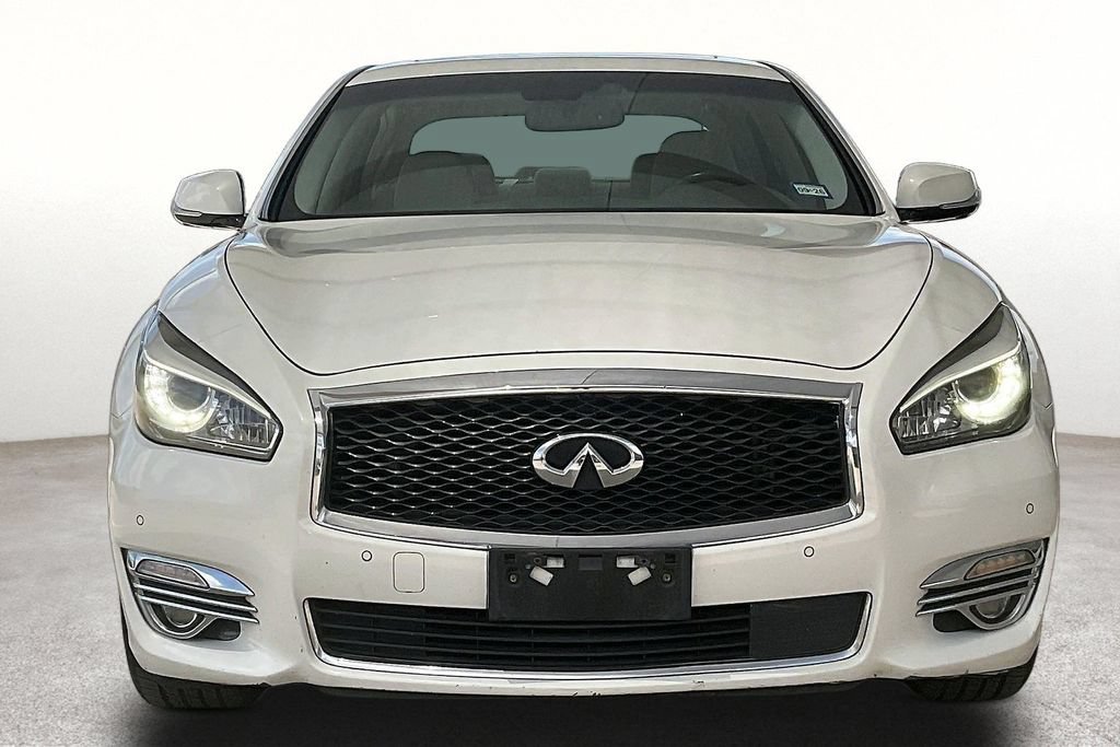 Used 2015 INFINITI Q70 3.7 w/ Technology Package RWD image 4