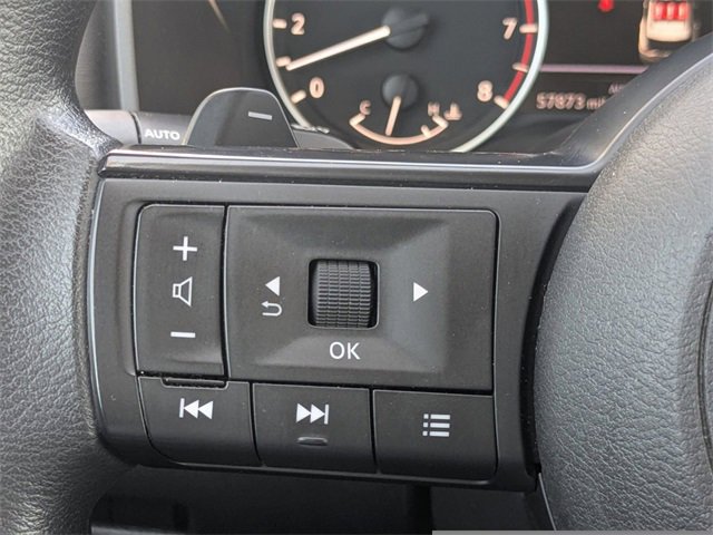 Used 2023 Nissan Rogue S image 25