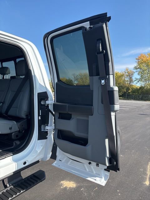 New 2026 Ford F450 XL w/ XL Chrome Package image 24