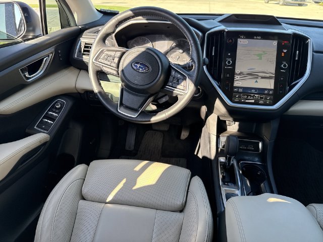 Used 2023 Subaru Ascent Limited w/ Technology Package AWD/4WD image 10