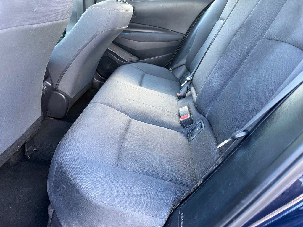 Used 2025 Toyota Corolla LE FWD image 10