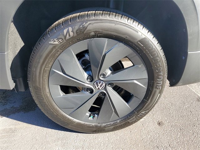 New 2026 Volkswagen Taos S image 7