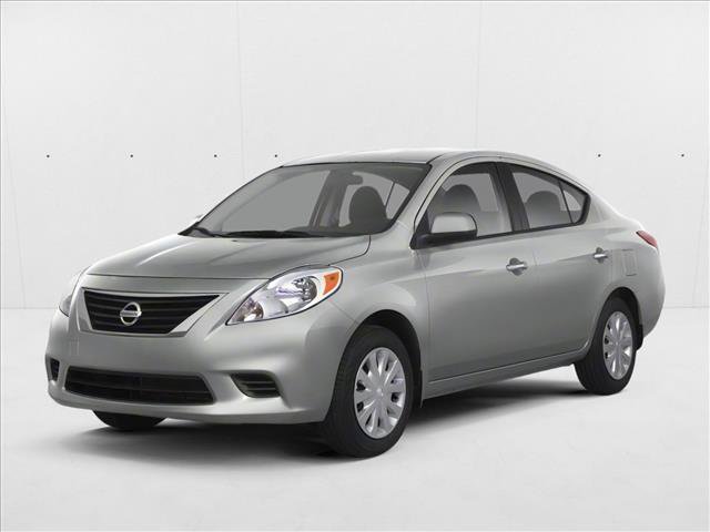 Used 2013 Nissan Versa S FWD image 1