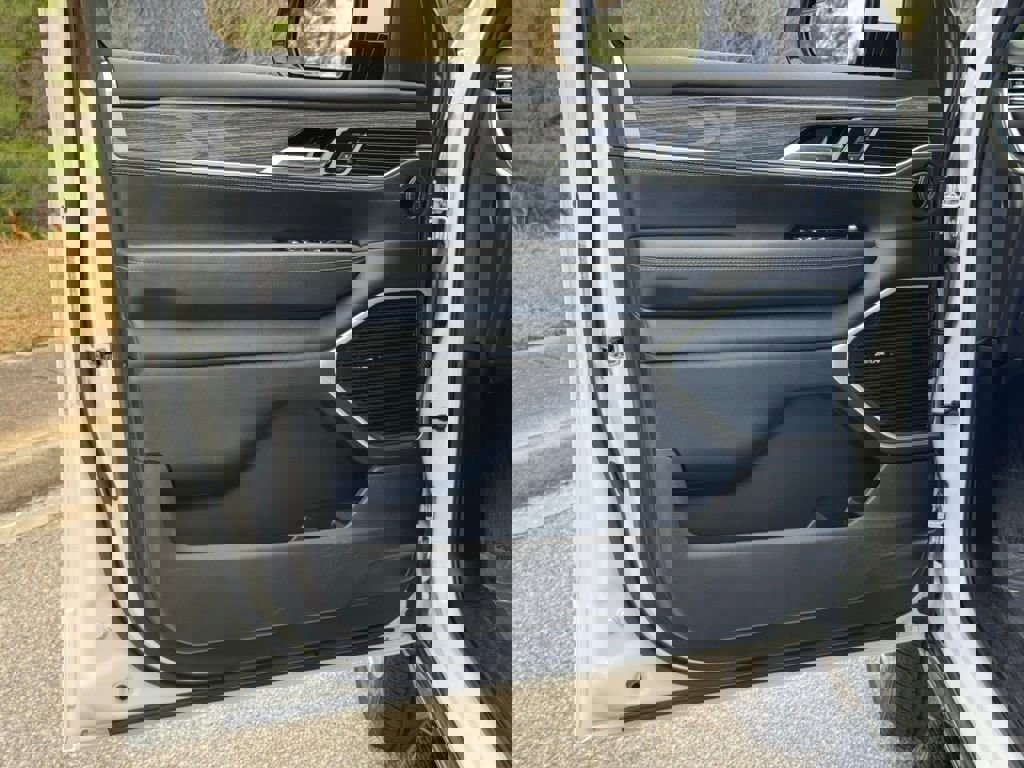 Used 2022 Jeep Wagoneer Series II image 26