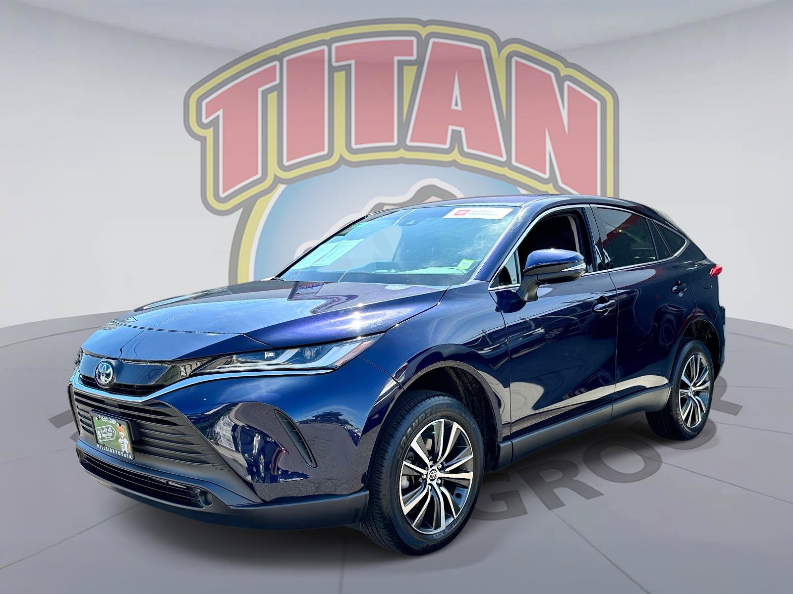 Certified 2023 Toyota Venza LE AWD/4WD image 1